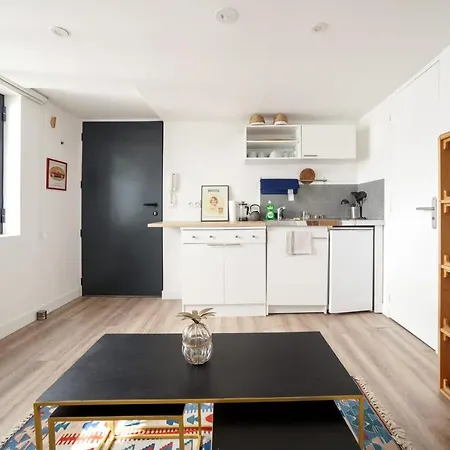 Cosy Studio In The 10th District By Guestready Apartment Paris